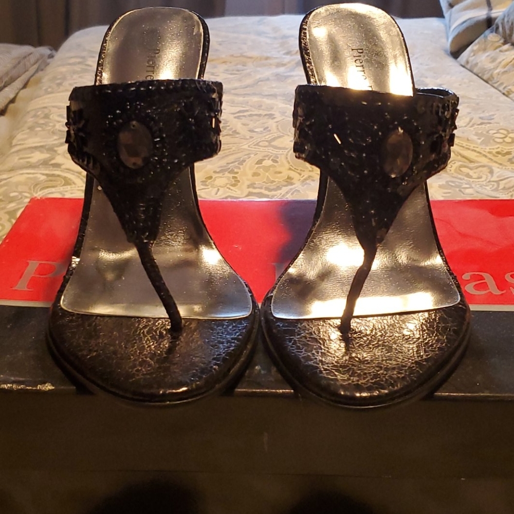 Pierre Dumas black wedge sandle. BNWB